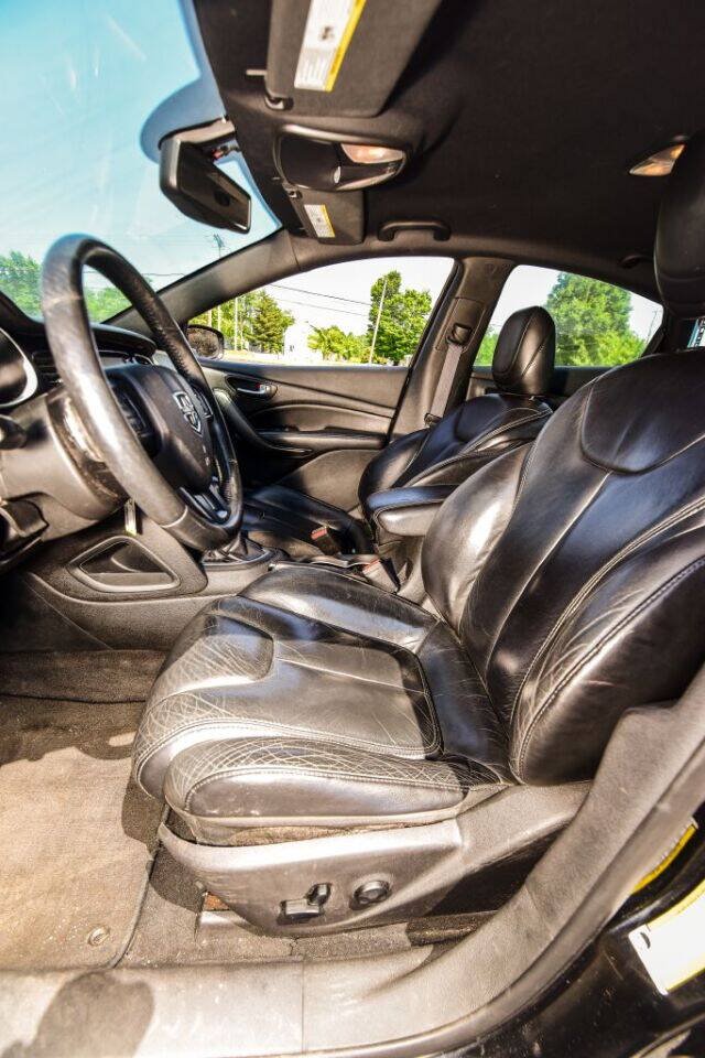 Used 2013 Dodge Dart Limited w/ Premium Group FWD image 23