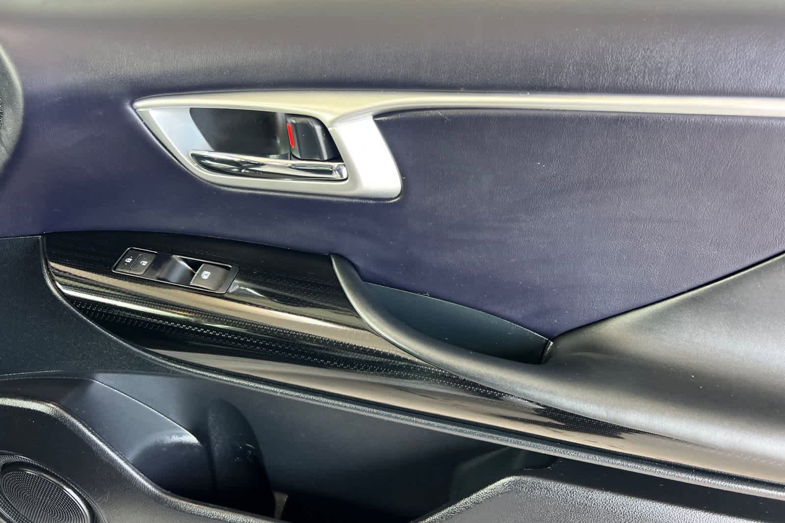 Used 2020 Toyota Mirai FWD image 18
