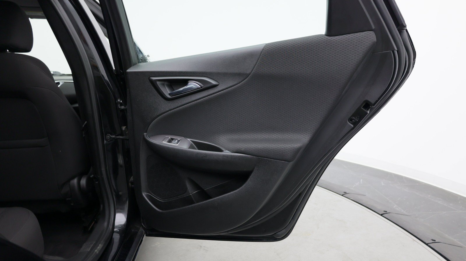 Used 2021 Chevrolet Malibu LT FWD image 31