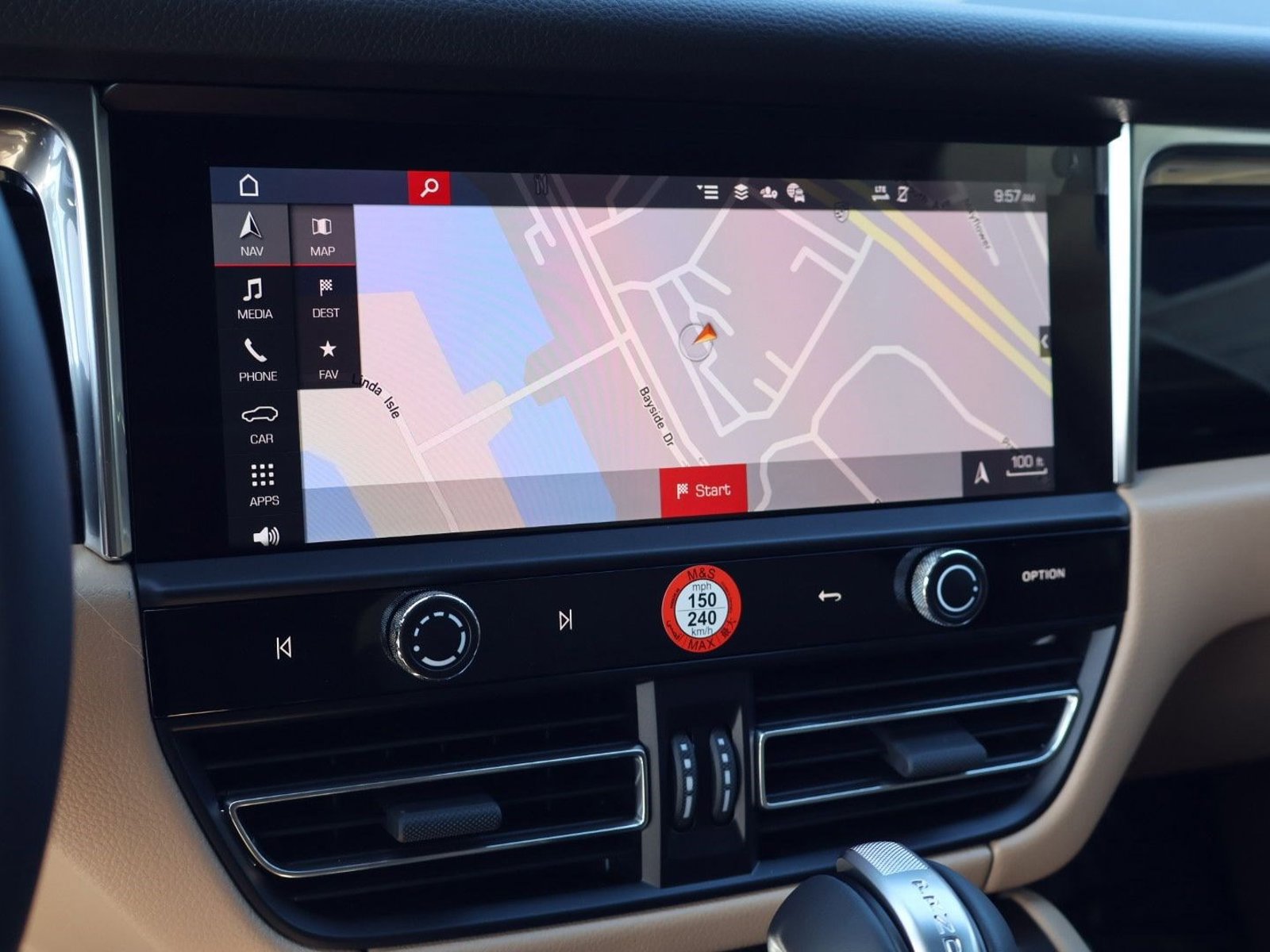 New 2026 Porsche Macan AWD/4WD image 18