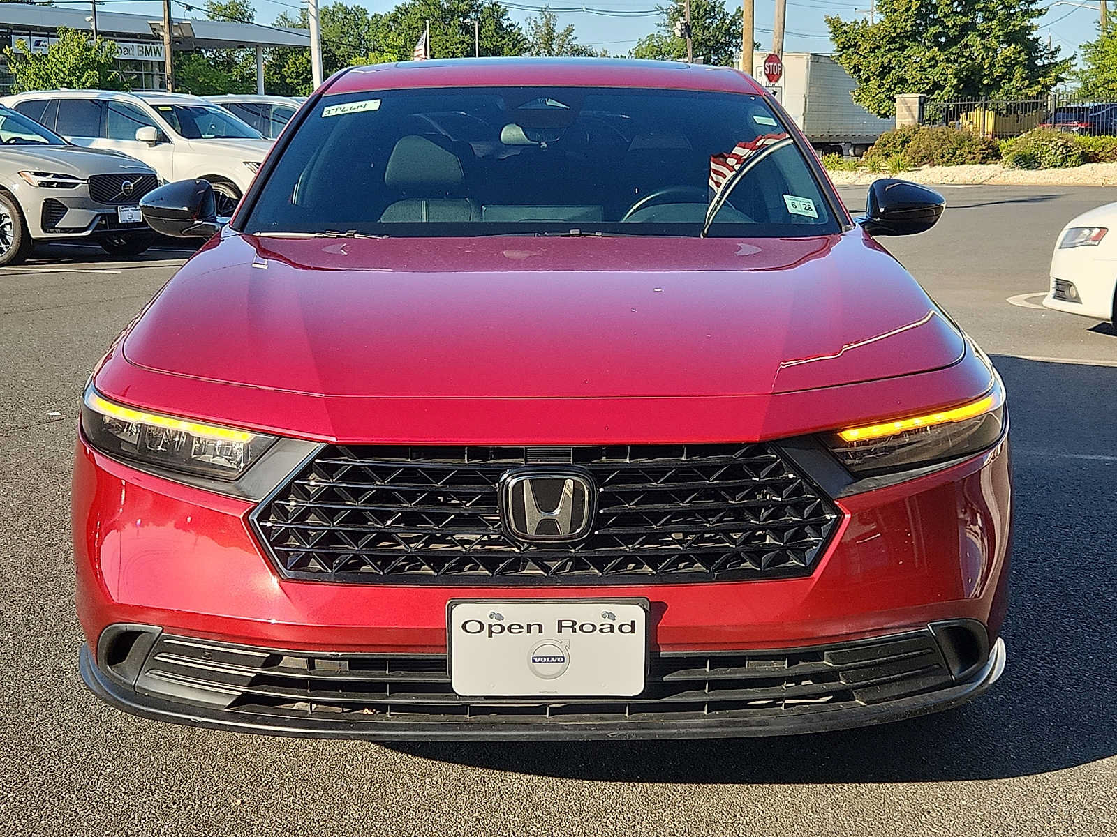 Used 2023 Honda Accord Sport image 2