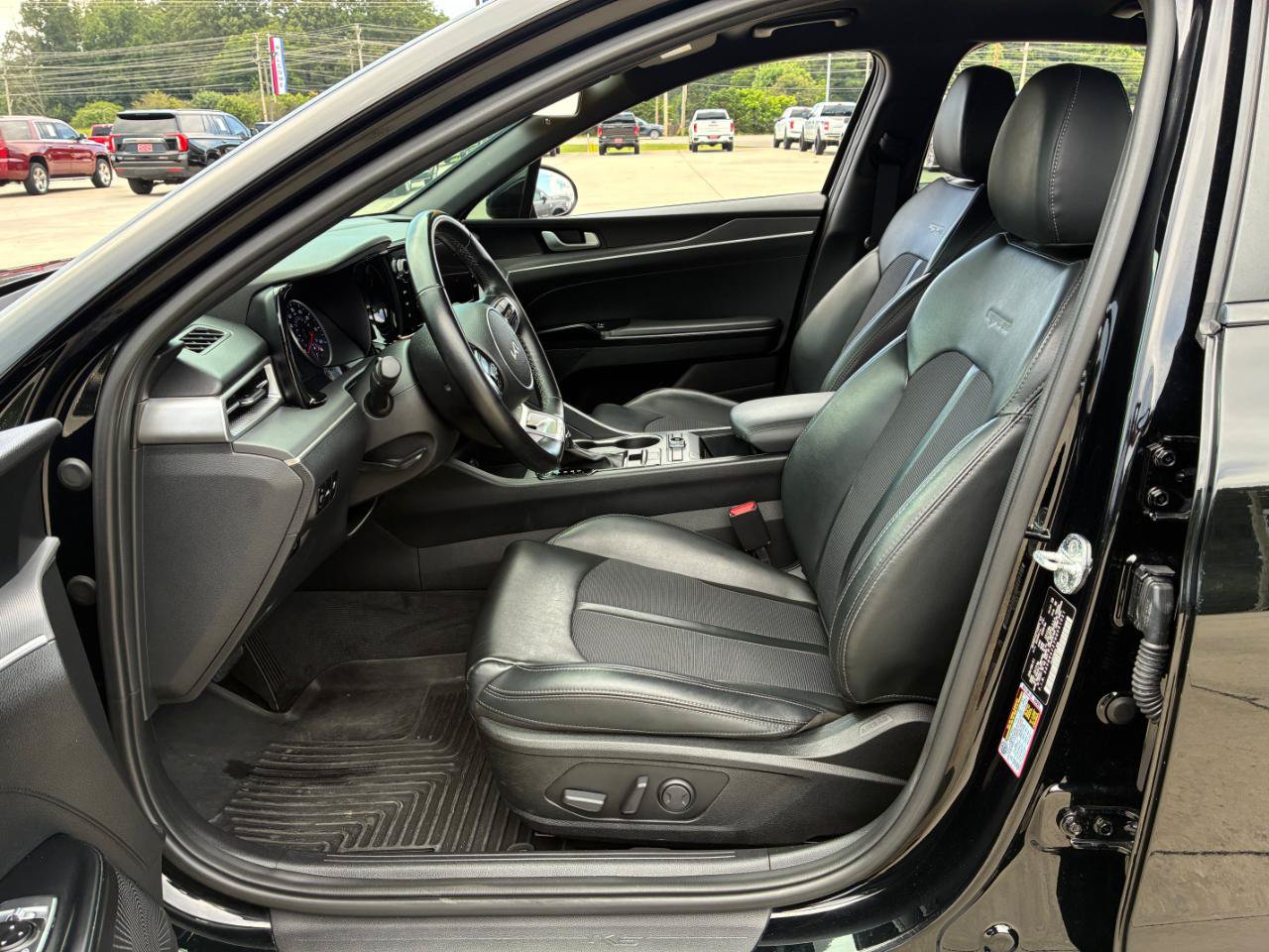 Used 2022 Kia K5 GT-Line FWD image 11