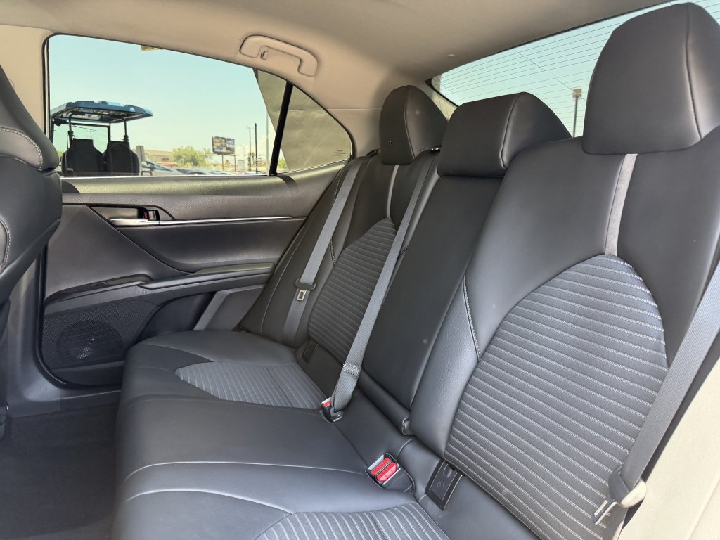 Used 2024 Toyota Camry SE FWD image 32