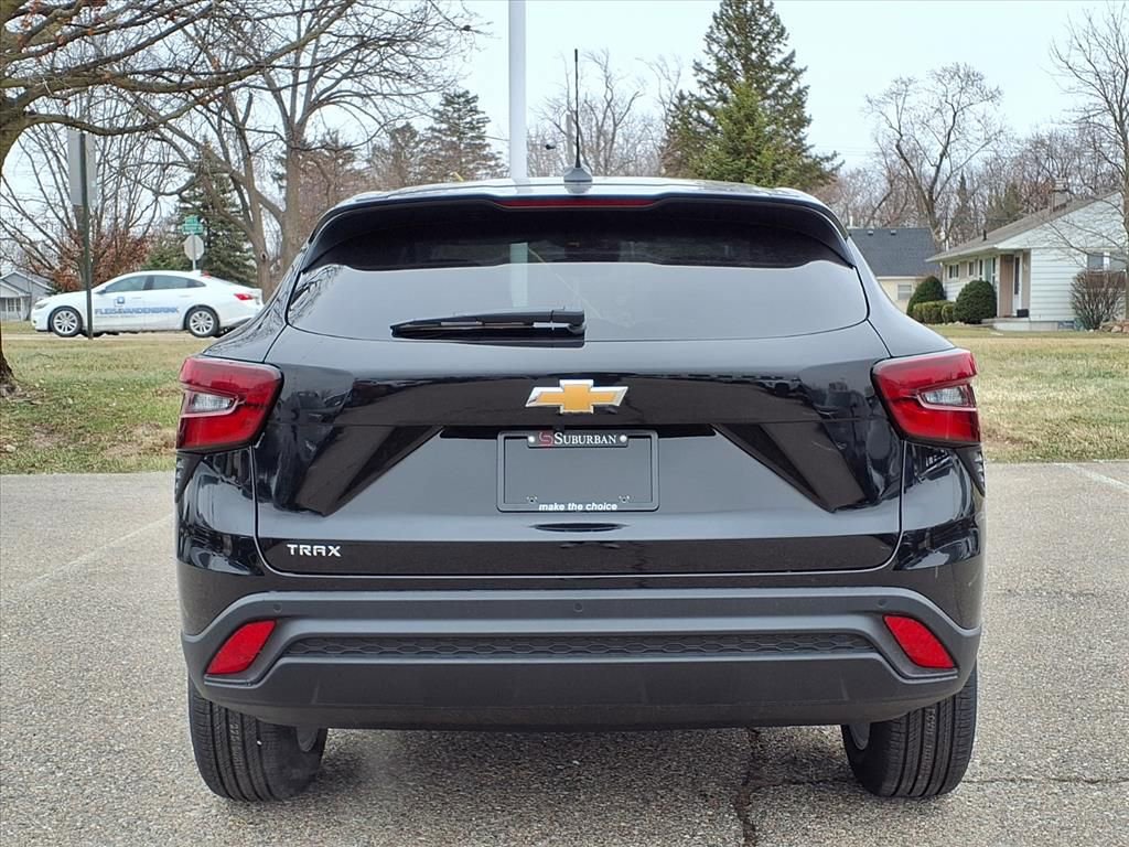 New 2026 Chevrolet Trax LS w/ LS Convenience Package image 5