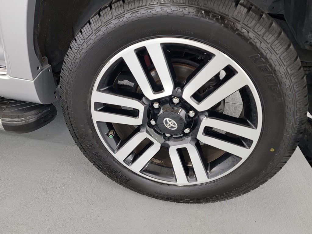 Used 2014 Toyota 4Runner Limited AWD/4WD image 11