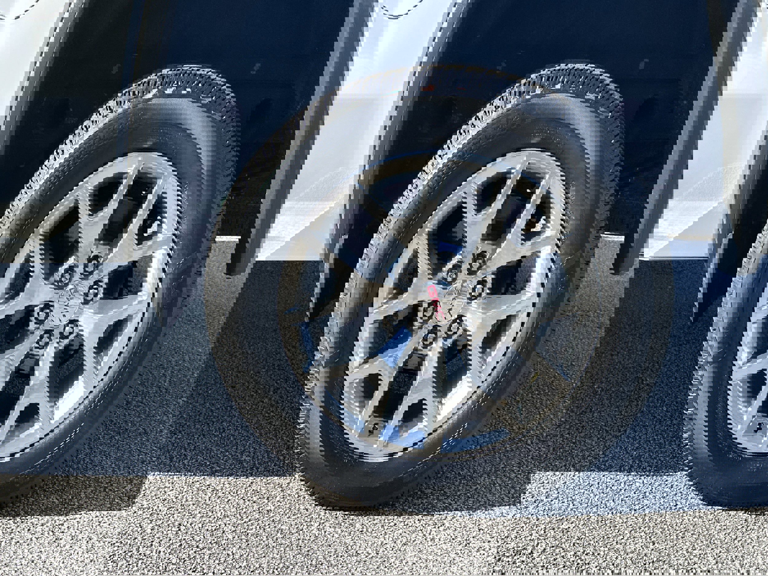 Used 2017 GMC Sierra 1500 SLT w/ SLT Premium Package image 19