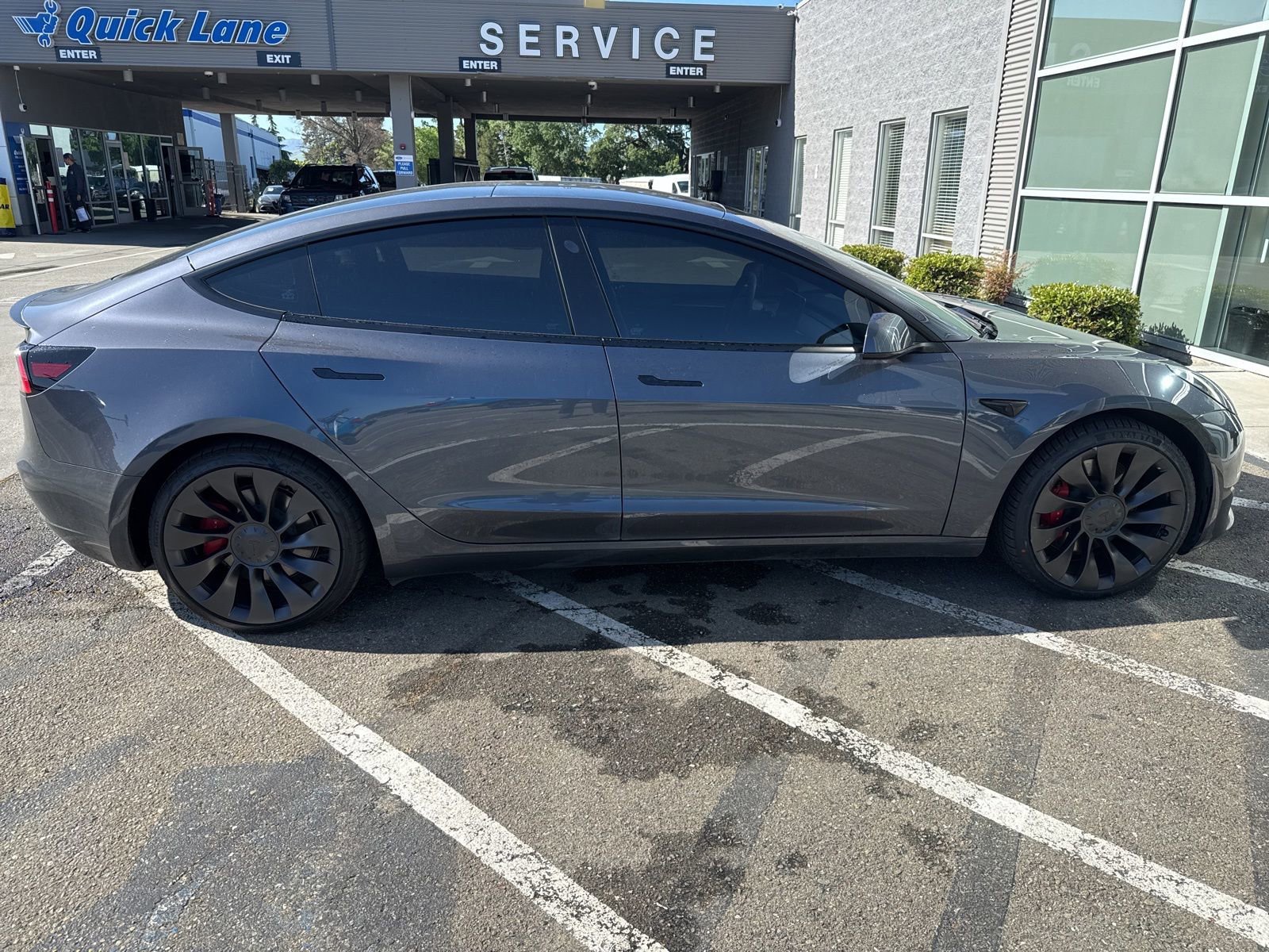 Used 2023 Tesla Model 3 Performance image 6