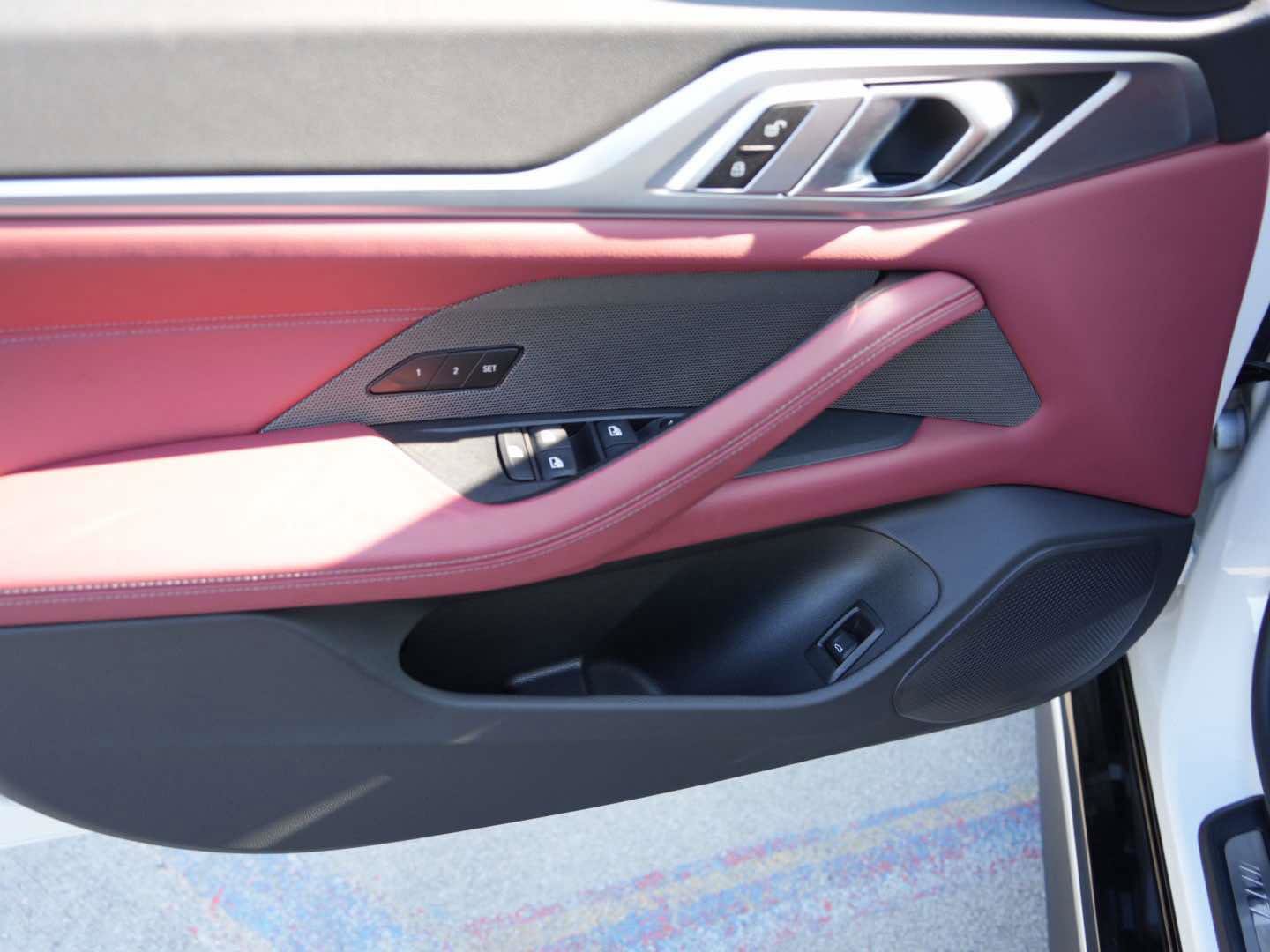 Used 2025 BMW i4 eDrive40 image 13