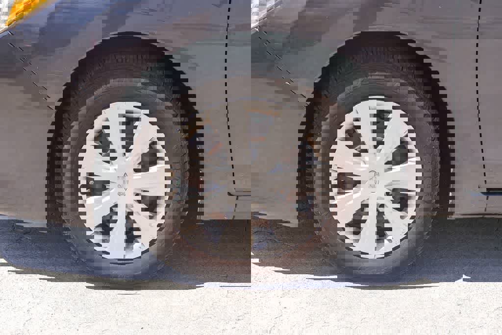 Used 2013 Subaru Impreza 2.0i AWD/4WD image 5