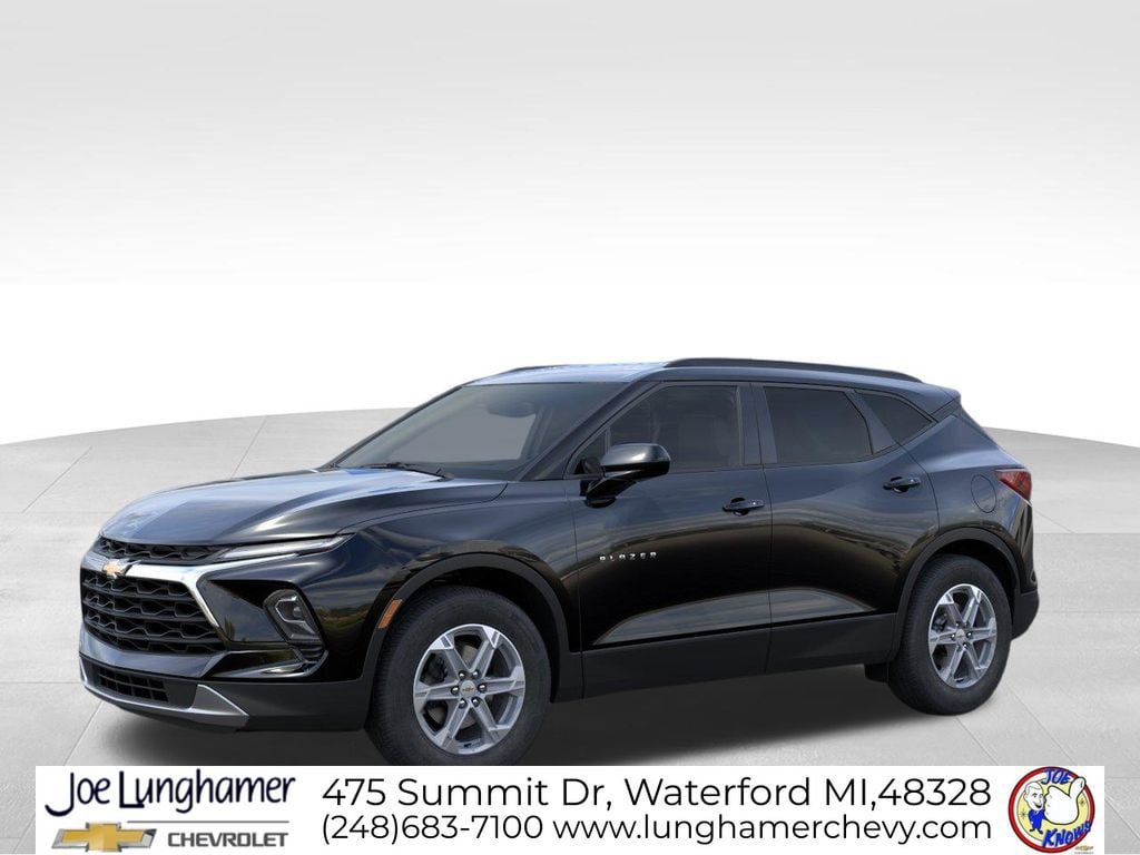 New 2026 Chevrolet Blazer LT w/ Convenience Package FWD image 2