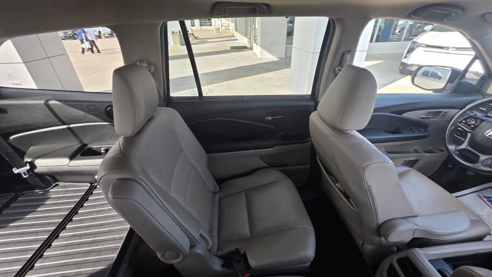 Used 2022 Honda Pilot Touring image 22