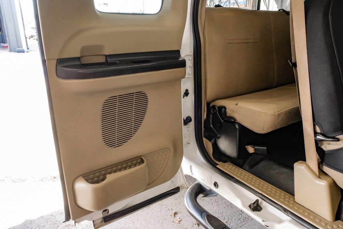 Used 2005 Ford F250 XL image 42