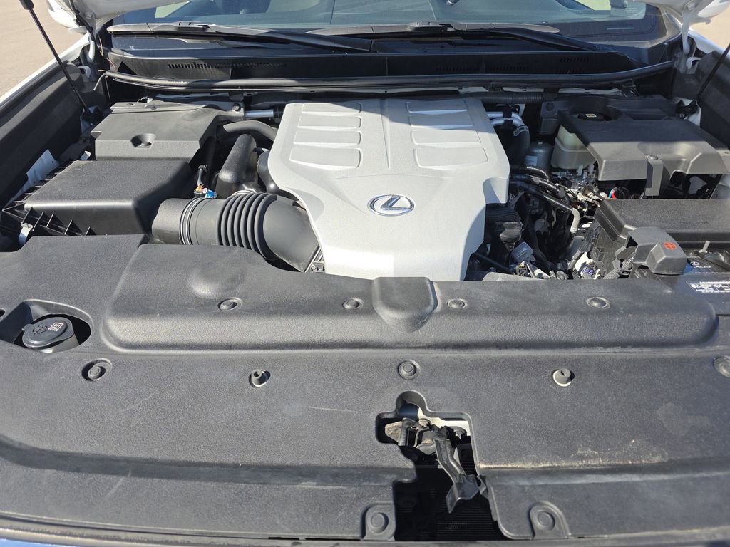 Used 2020 Lexus GX 460 Premium w/ Premium Package image 14