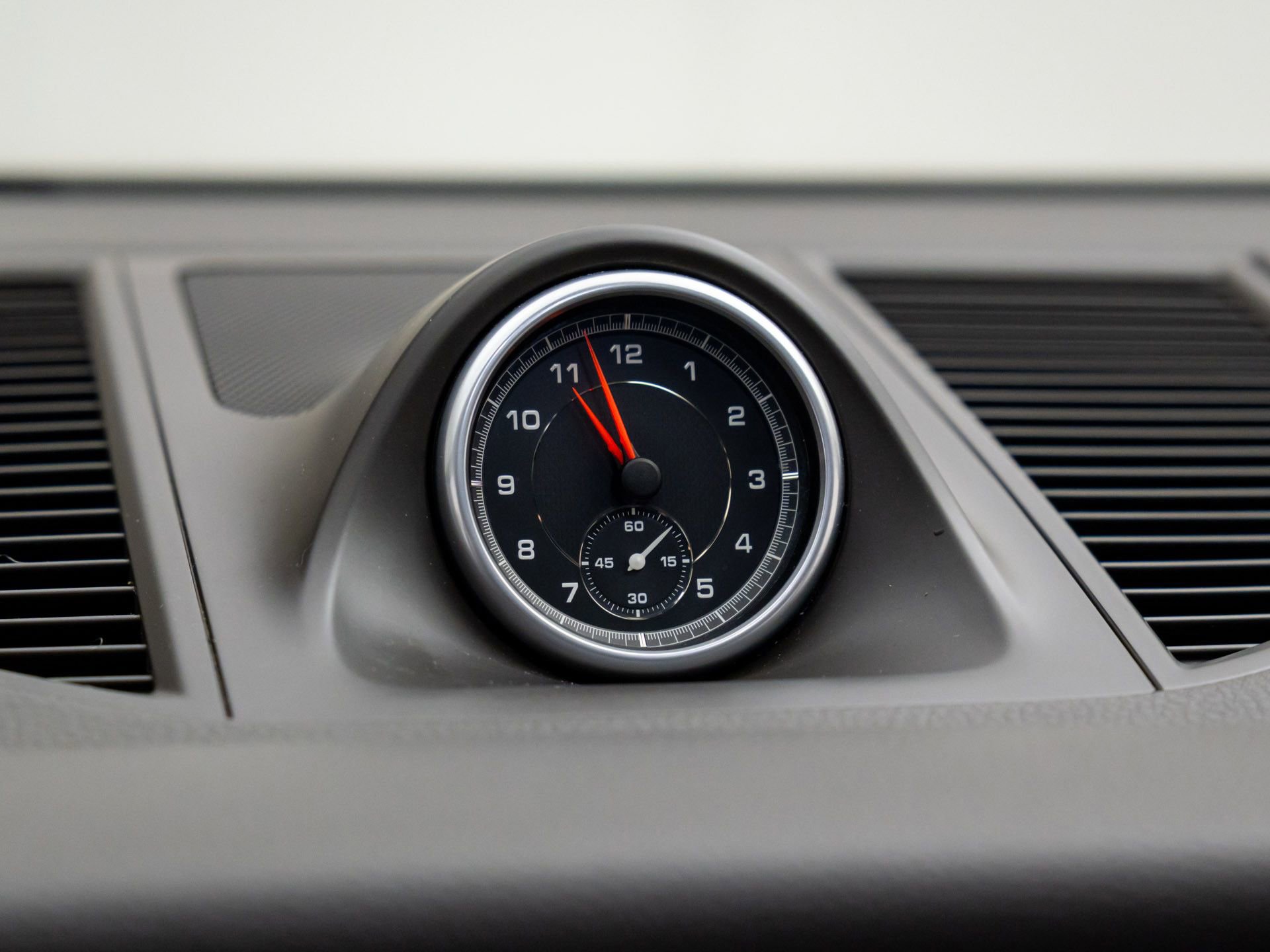 Used 2017 Porsche Macan S image 29