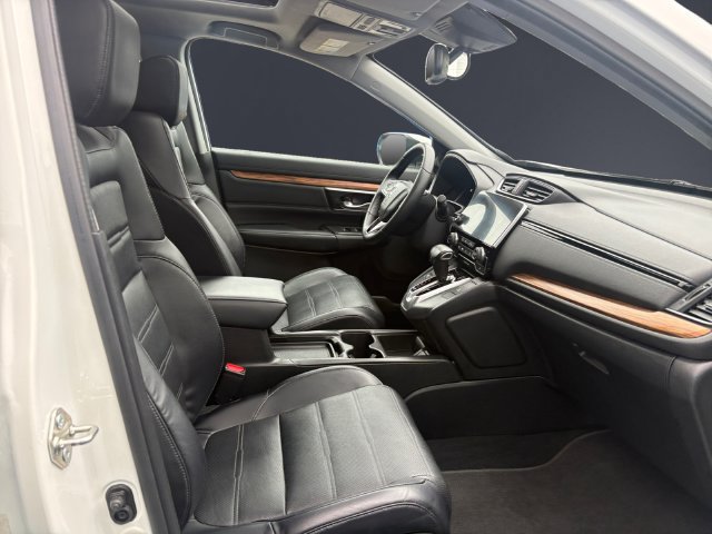 Used 2018 Honda CR-V Touring image 15