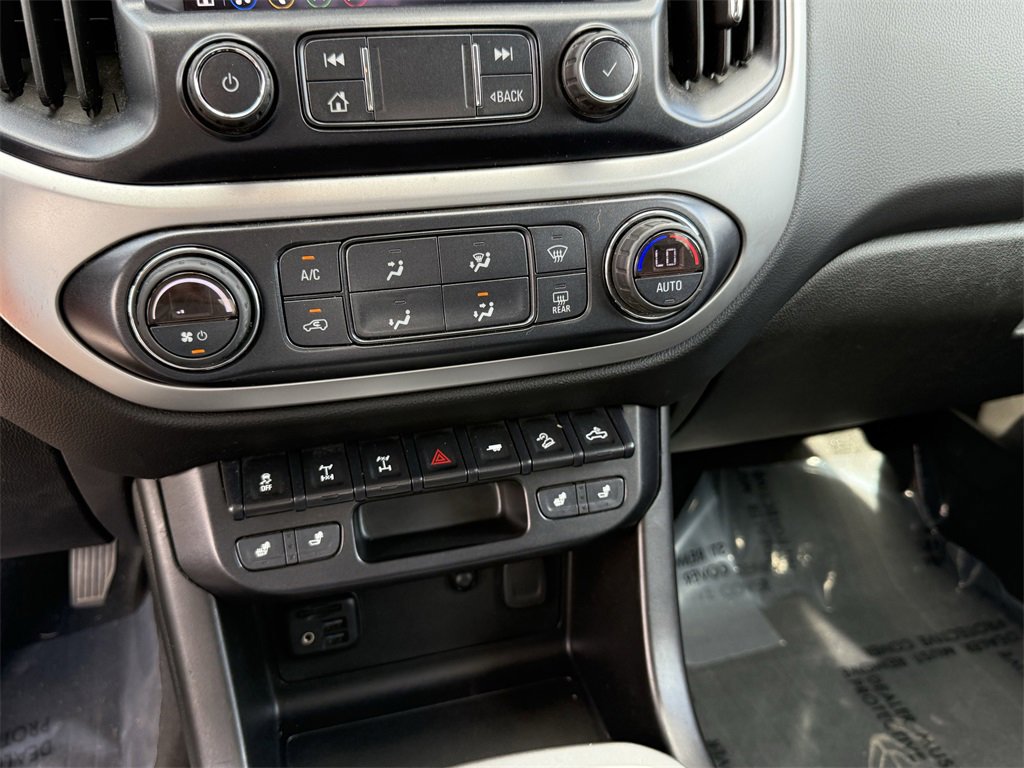 Used 2019 Chevrolet Colorado ZR2 image 28