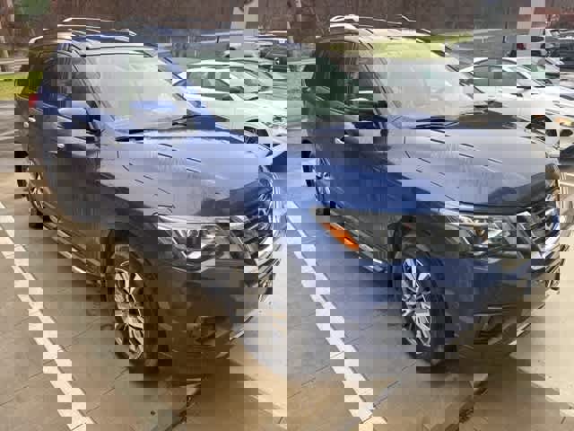 Used 2019 Nissan Pathfinder SL w/ Cargo Package image 3