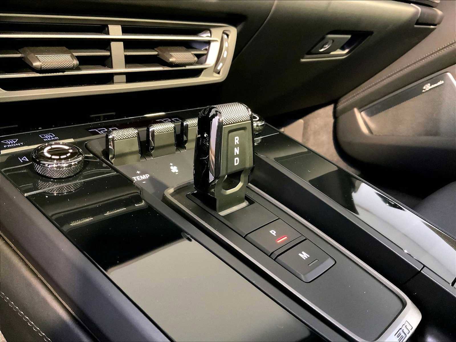 Certified 2024 Porsche 911 Targa 4 GTS image 17