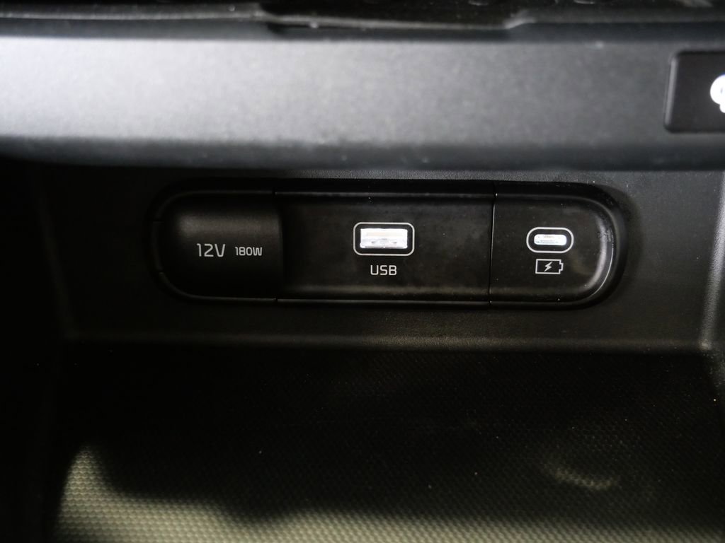 Used 2024 Kia Seltos EX image 23