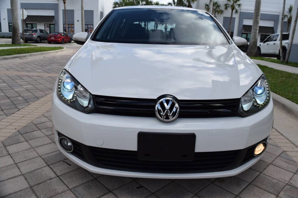 Used 2013 Volkswagen Golf TDI image 40
