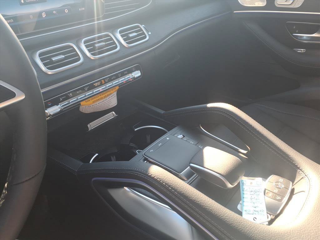 New 2026 Mercedes-Benz GLS 450 4MATIC image 18