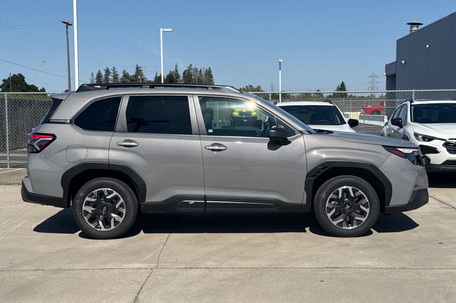 New 2026 Subaru Forester Premium AWD/4WD image 2