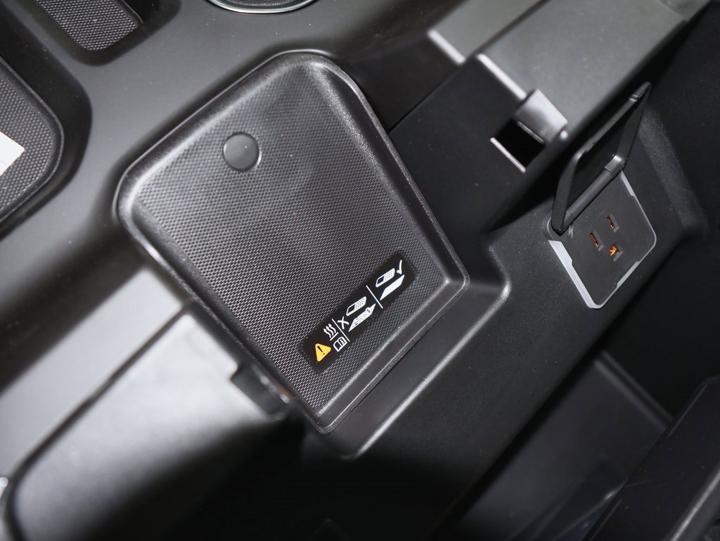 New 2026 GMC Sierra 1500 Elevation w/ Elevation Premium Package image 23