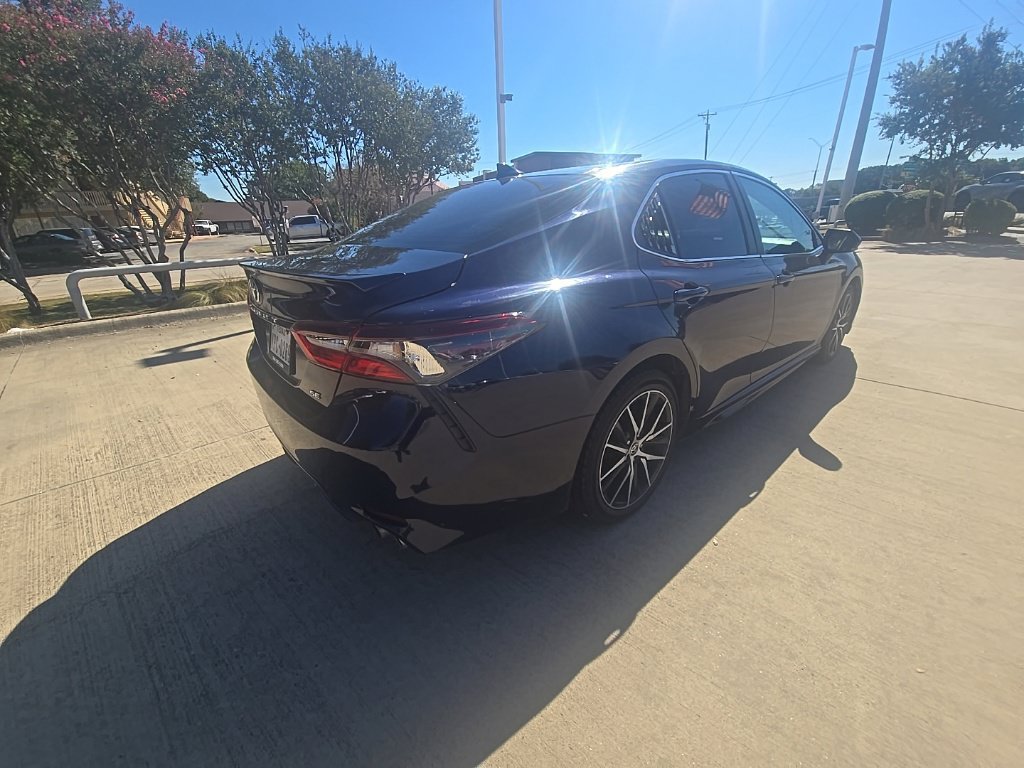 Used 2022 Toyota Camry SE FWD image 13