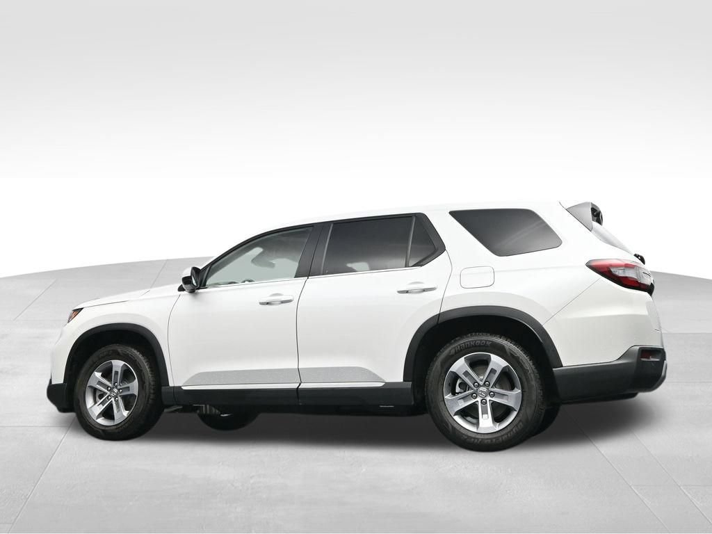 Certified 2025 Honda Pilot EX-L image 35