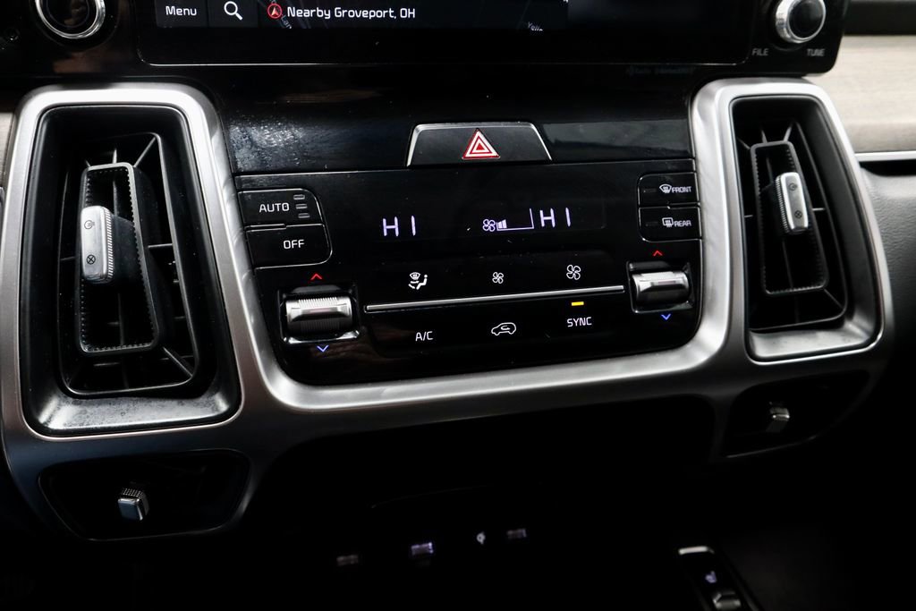Used 2023 Kia Sorento S w/ Panoramic Sunroof Package image 36