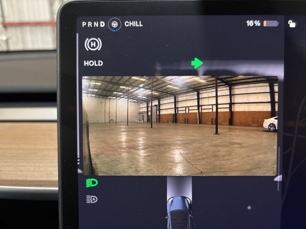 Used 2024 Tesla Model Y Long Range image 40