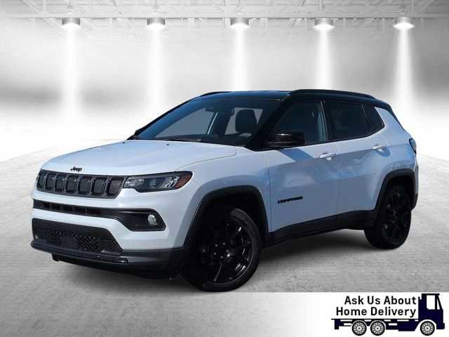 Used 2022 Jeep Compass Altitude image 1