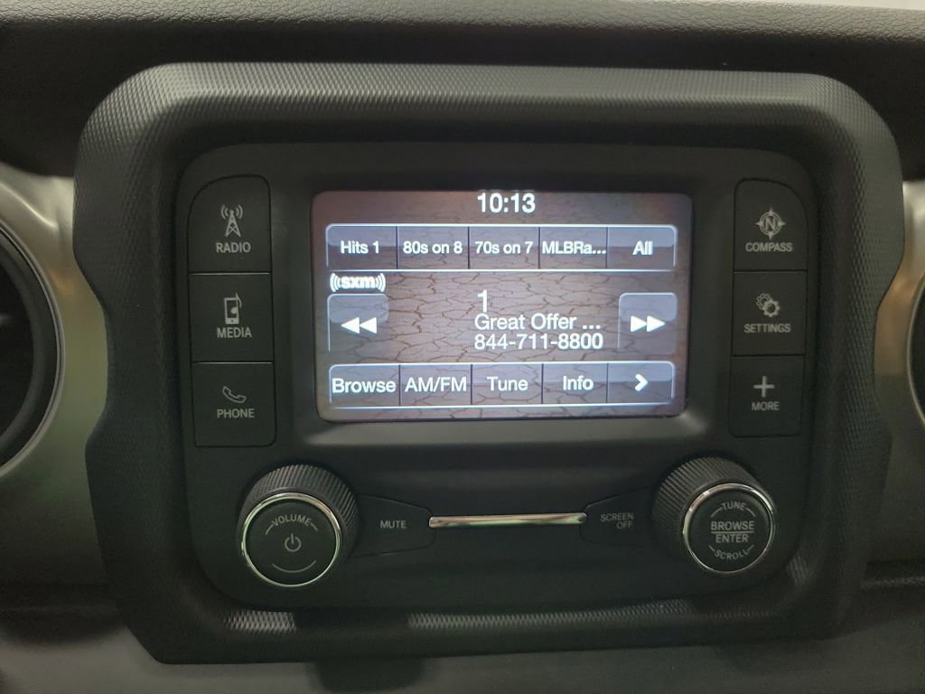 Used 2019 Jeep Wrangler Sport image 38