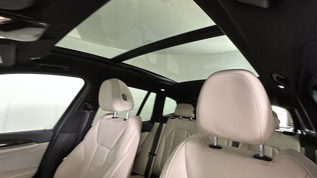 Used 2021 BMW X3 xDrive30i AWD/4WD image 12