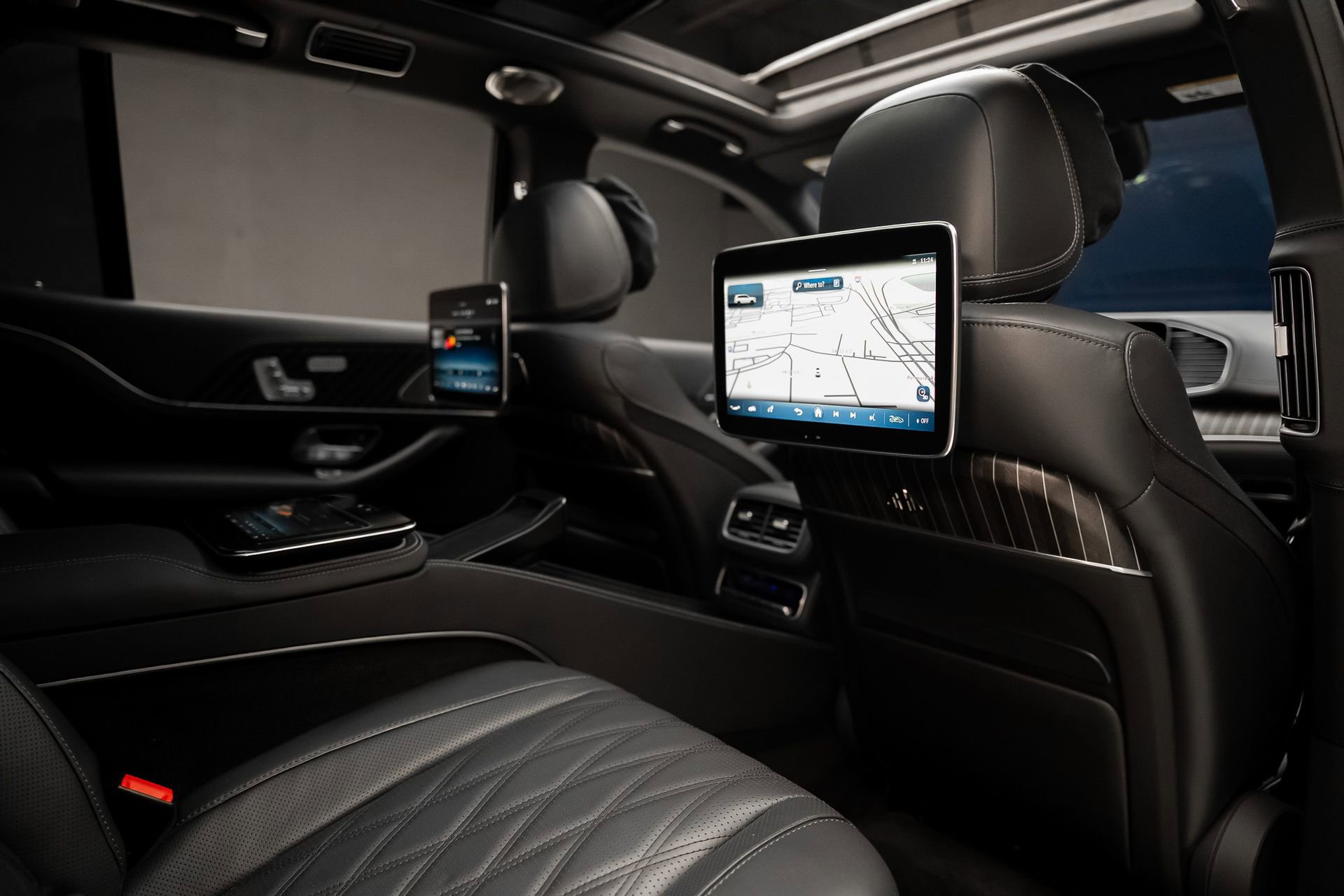 Used 2025 Mercedes-Benz Maybach GLS 600 4MATIC image 76