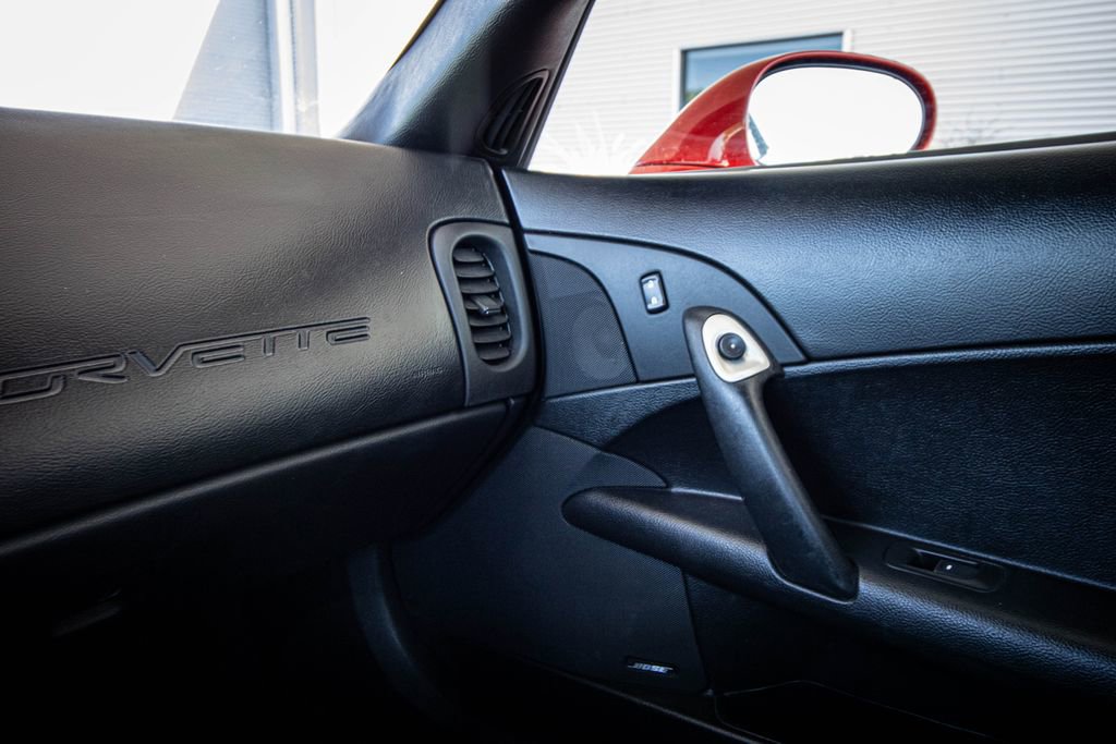 Used 2011 Chevrolet Corvette Grand Sport w/ Preferred Equipment Group image 32