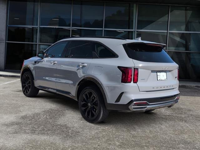 Certified 2022 Kia Sorento SX image 4