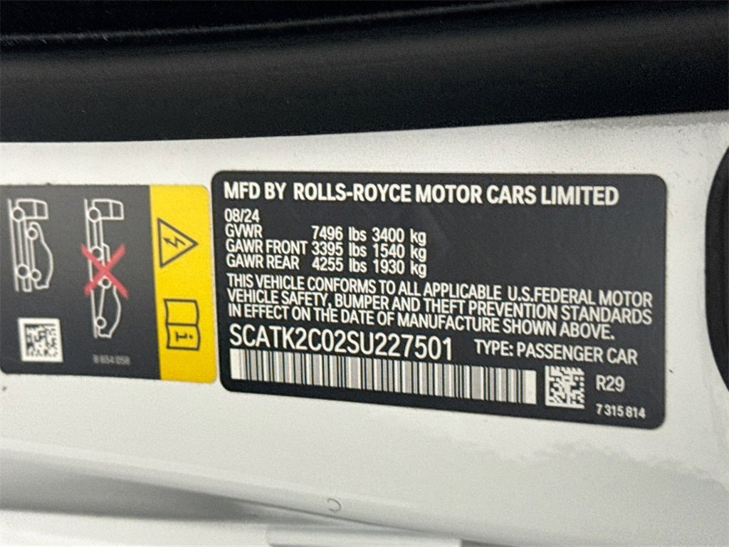 Used 2025 Rolls-Royce Spectre image 35