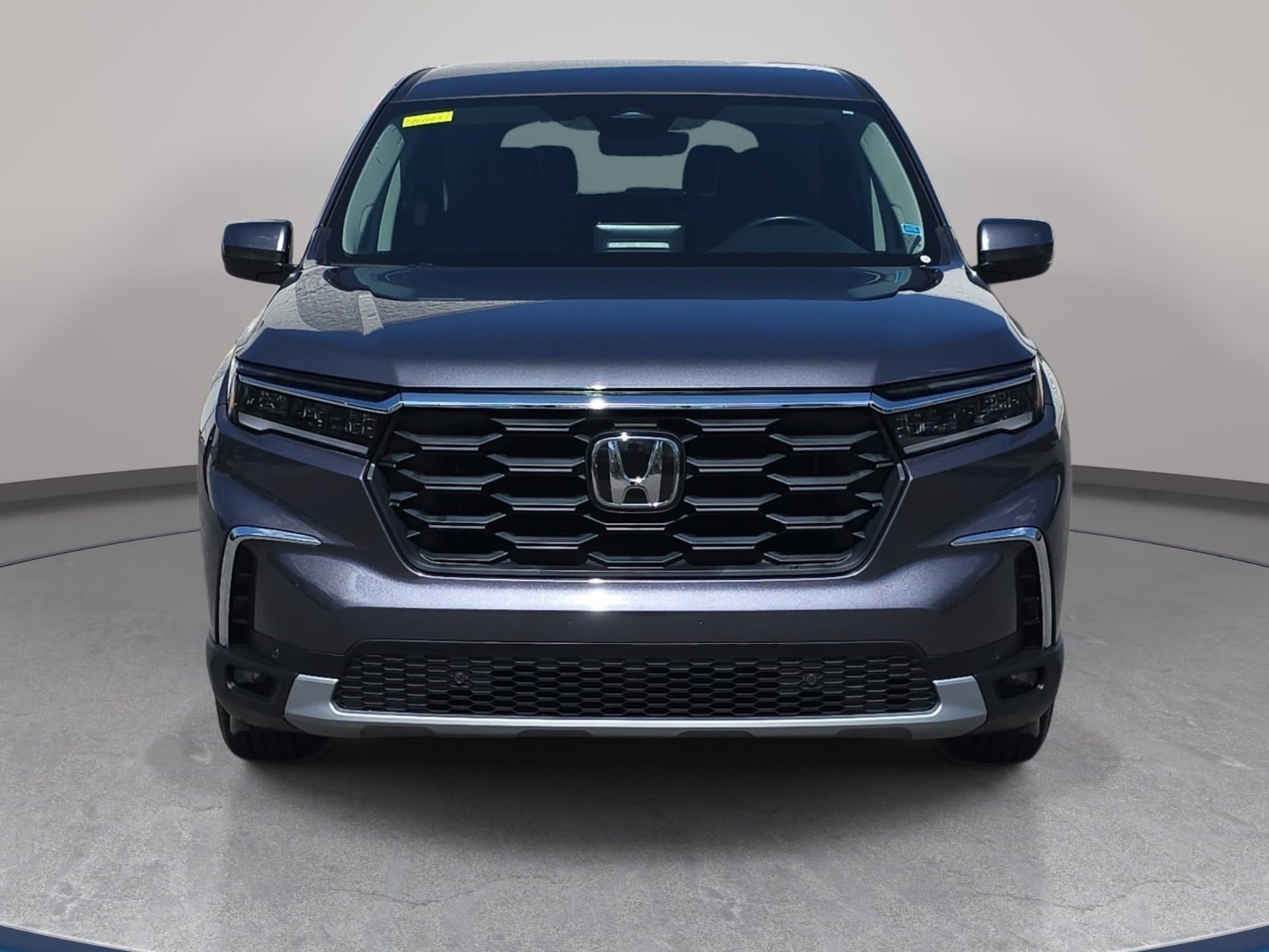 Used 2025 Honda Pilot EX-L image 2