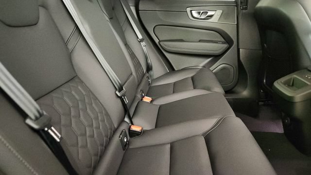 New 2026 Volvo XC60 B5 Plus w/ Climate Package AWD/4WD image 32