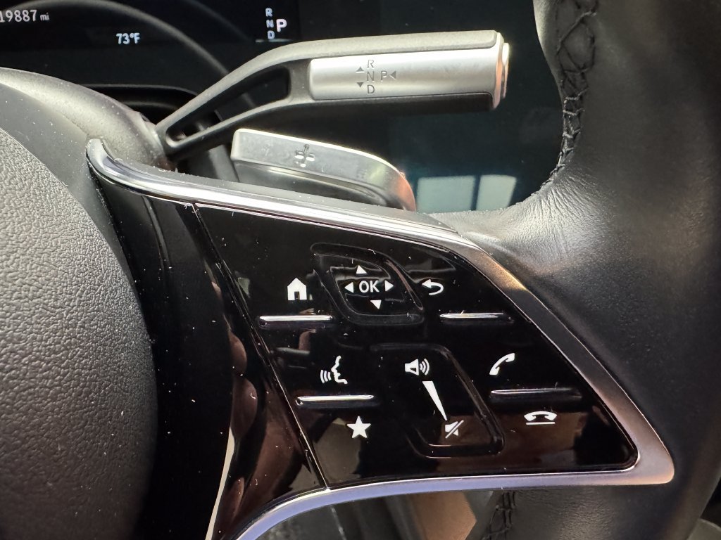 Certified 2023 Mercedes-Benz EQS 580 4MATIC Sedan w/ Exclusive Trim Package image 15