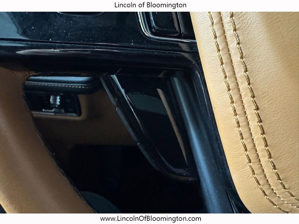 Certified 2023 Lincoln Aviator Black Label AWD/4WD image 46