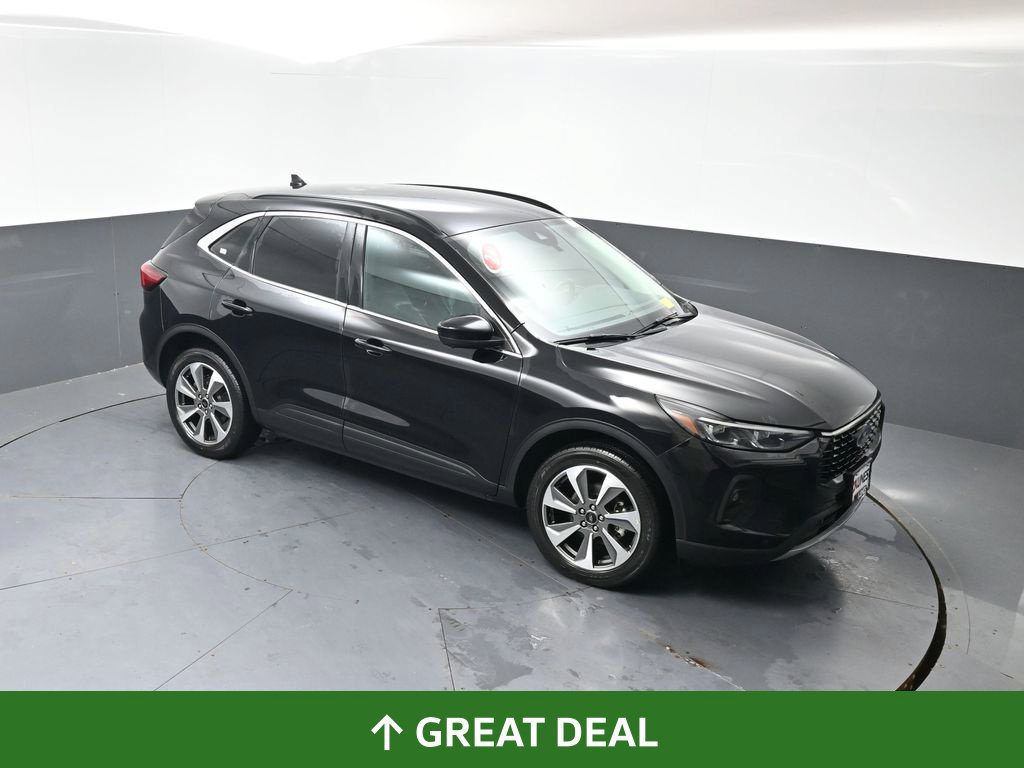 Used 2024 Ford Escape Platinum AWD/4WD image 47