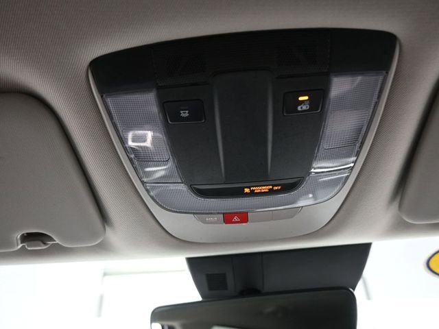 Used 2025 Kia Sportage EX image 12