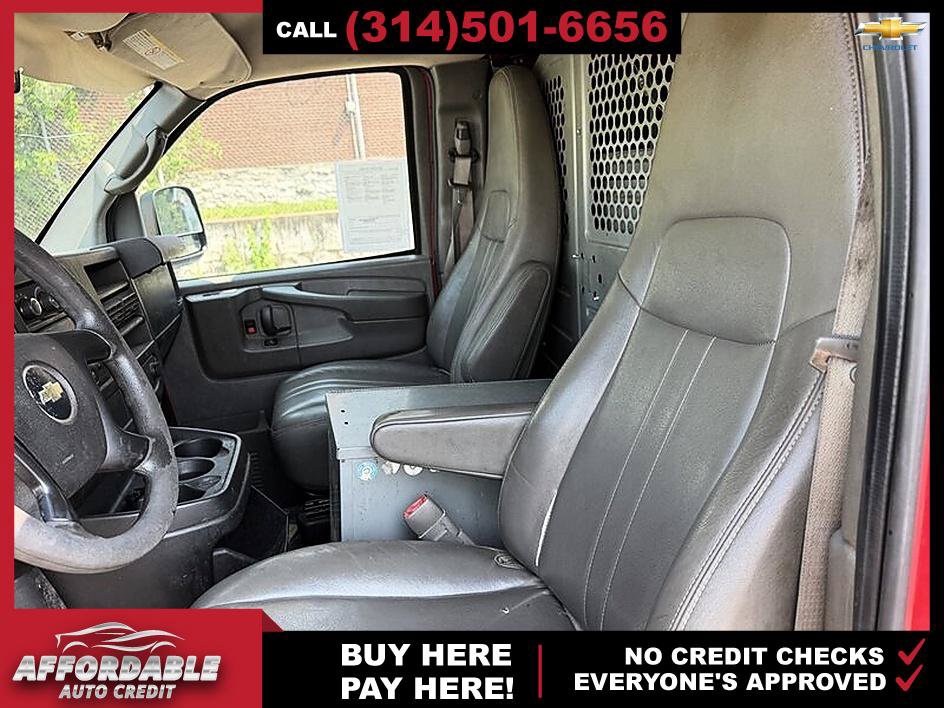Used 2014 Chevrolet Express 3500 RWD image 10