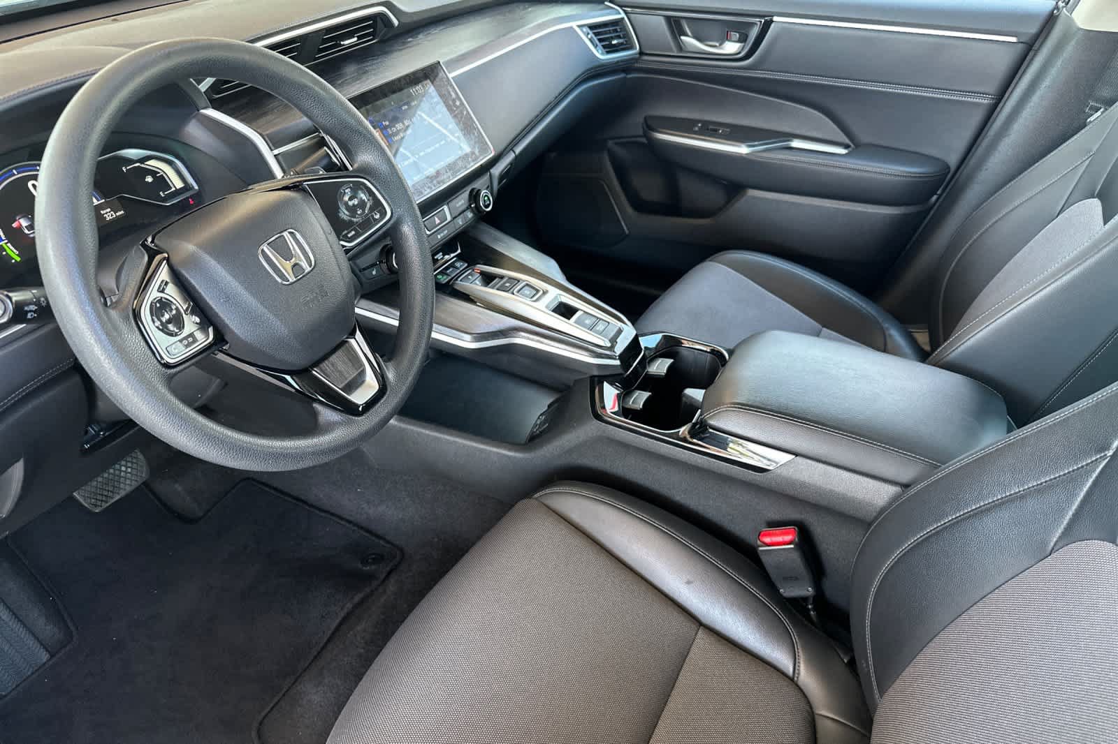 Used 2020 Honda Clarity Plug-In Hybrid image 11