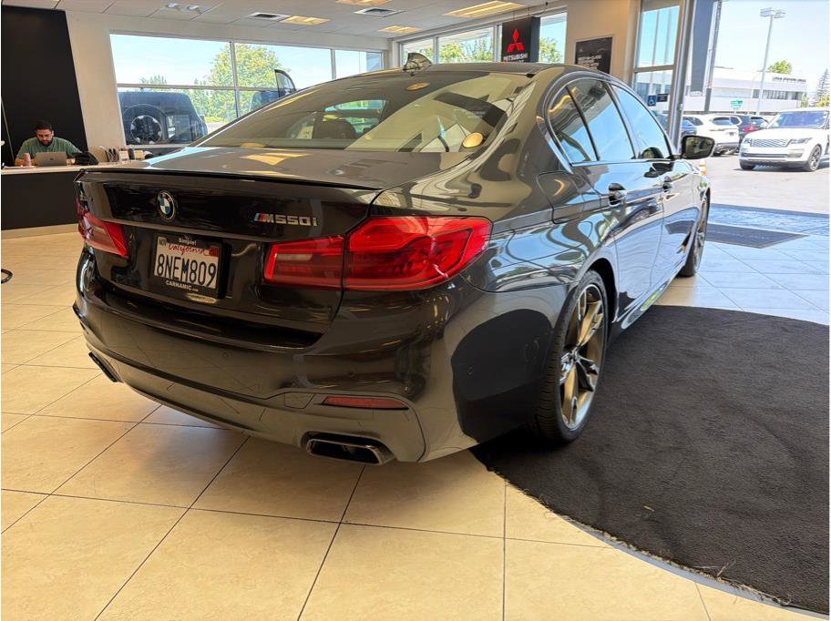 Used 2020 BMW M550i xDrive w/ Premium Package AWD/4WD image 5