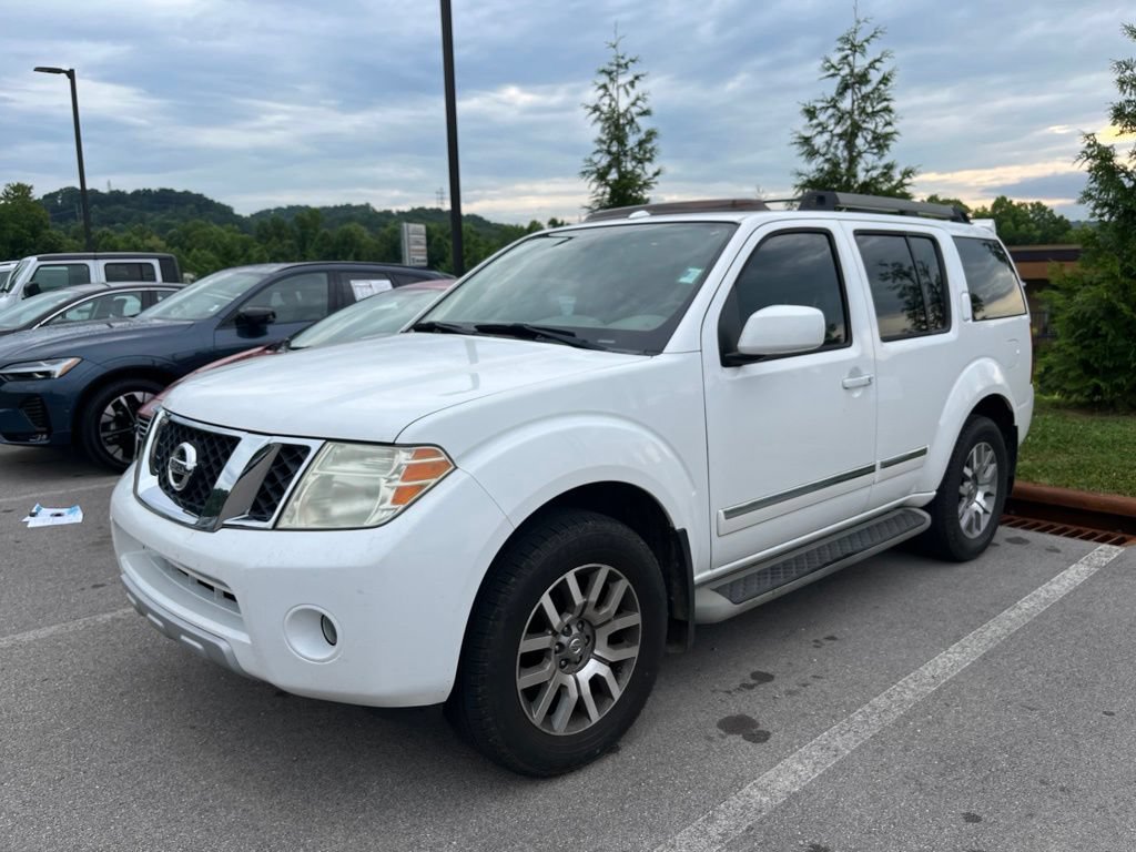 Used 2010 Nissan Pathfinder LE