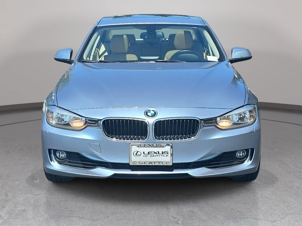 Used 2013 BMW 328i xDrive Sedan AWD/4WD image 3