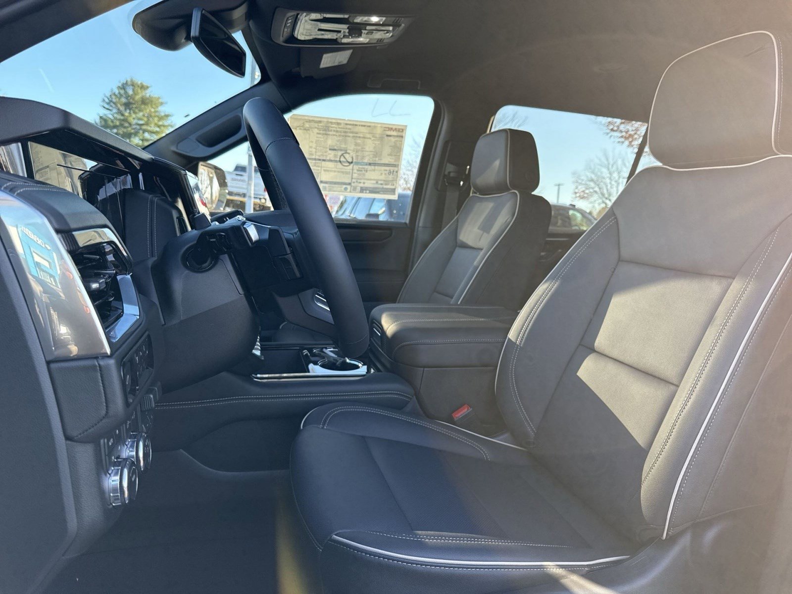 New 2026 GMC Yukon XL Elevation image 12